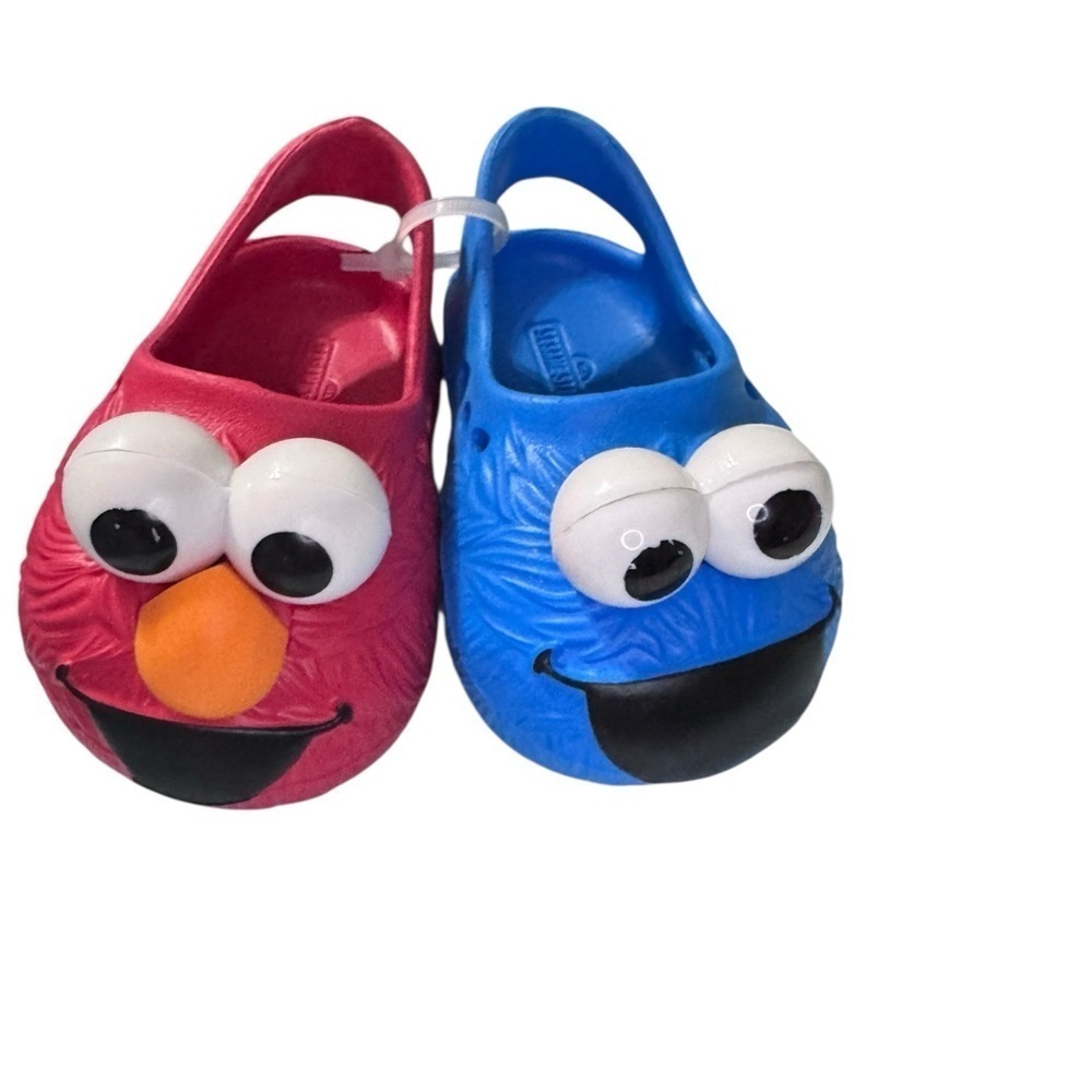 Sesame Street slip on shoes ifs1